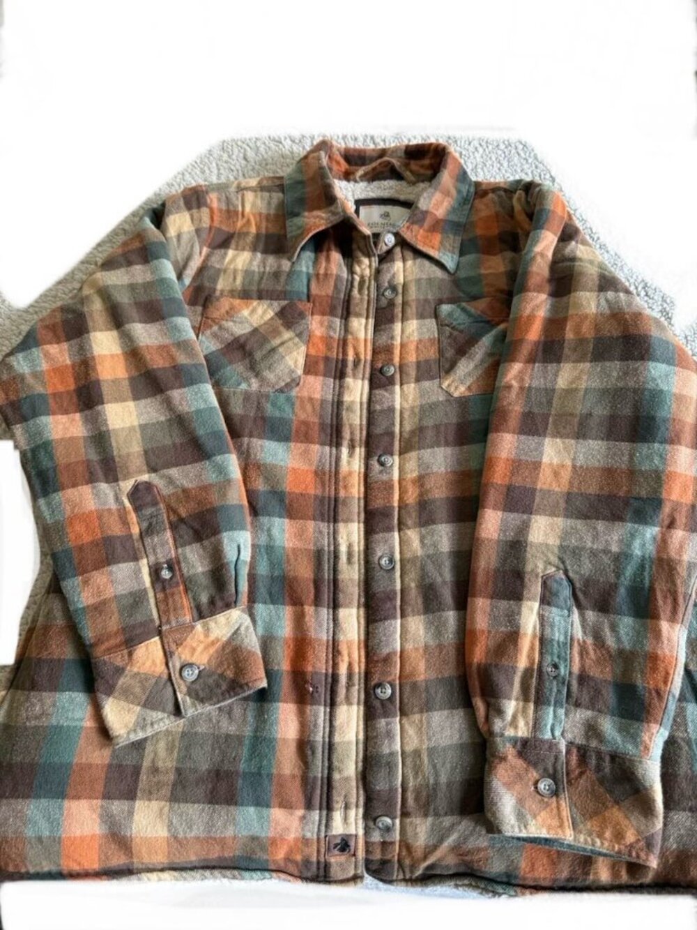 Legendary Whitetails Plaid Flannel Sherpa lined jacket - Size XL